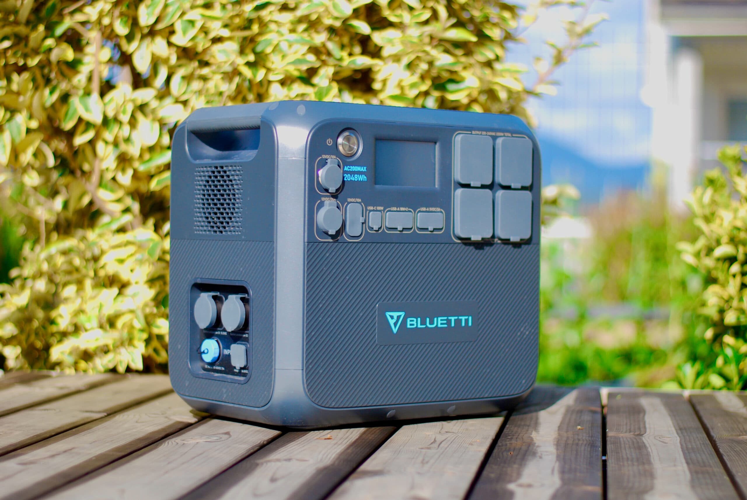 Bluetti AC200MAX