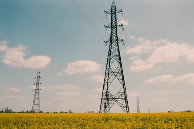 RTE, Enedis, EDF, EDF OA : comprendre qui gère votre électricité