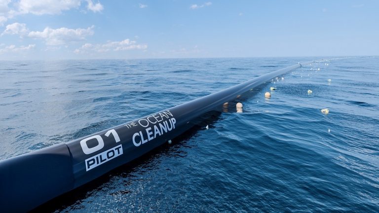 Le projet OceanCleanup se jette à l’eau