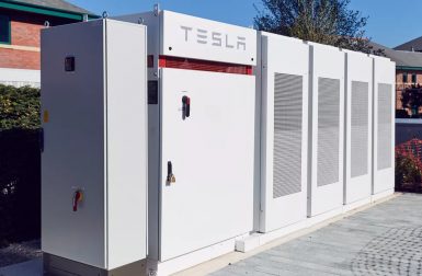 Tesla Energy : forte croissance des solutions de stockage, mais le solaire est en déclin