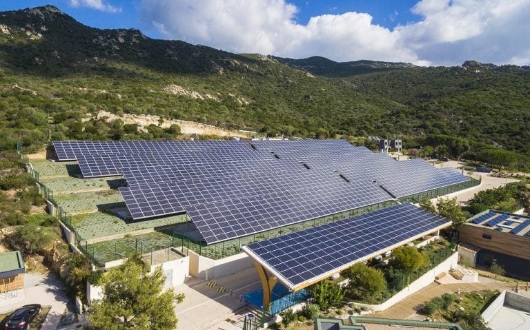 Selon l’Ademe, la Corse et la France d’outre-mer peuvent être autonomes en énergie