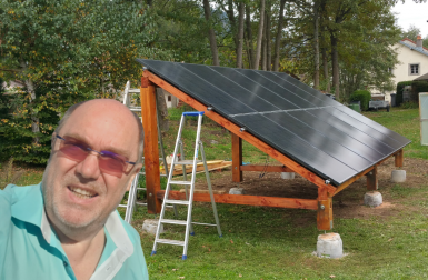 Il fabrique sa propre centrale solaire avec batterie pour 4 000 €