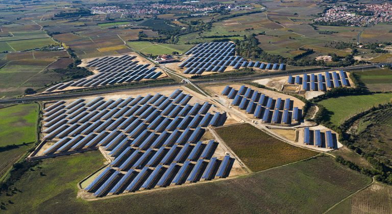 La première centrale solaire française sans subvention mise en service
