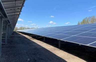 France : des panneaux solaires vont pouvoir être installés sur le littoral